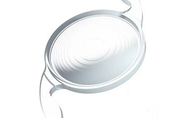 Nueva lente tórica pentafocal implantada en la Argentina